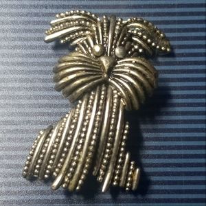 *CLEARANCE* Puppy Pin